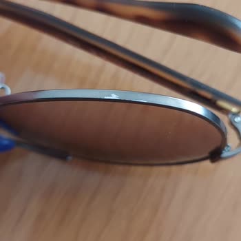 Atasun'dan Aldığım Rayban Gözlüğün Çerçevesi Soyuldu, Değişim Talep Ediyorum