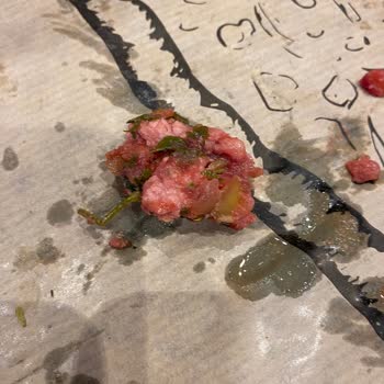 Pidem Restaurant Çiğ Kuşbaşılı Pide