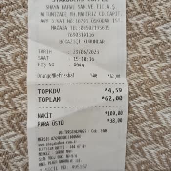 Starbucks Coffee Üsküdar Capitol AVM'de Kötü Müşteri Deneyimi