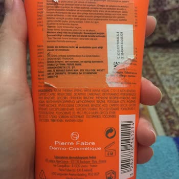 Avene Güneş Kremi Ciltte Kalıyor Emilmiyor Ve Sivilce Yaptı.