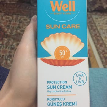 Sowell Kozmetik Pazarlama&nbsp; Güneş Kremi Sivilce Çıkarıyor