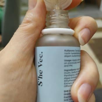 She Vec Cosmetic Hyaluronik Asidim Küflendi