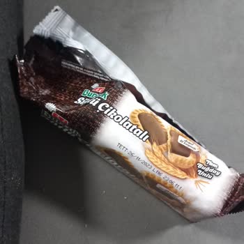Eti Gıda Eti Burçak Çikolatasını Üstü Küflenmiş Gibi