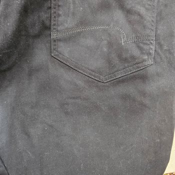 Mavi 2 Aylık Pantolonun Rengi Soldu