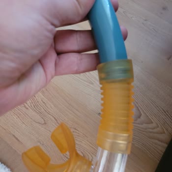 Decathlon Subea Dalış Gözlüğü Ve Şnorkel Sararması