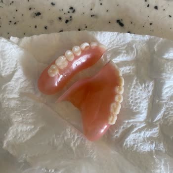 Mesam Ağız ve Diş Sağlığı Polikliniği Mesam Dis Klinigi