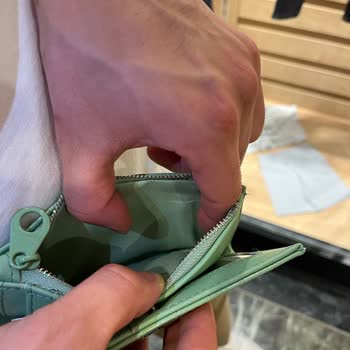 Stradivarius Üründe Alarm Unutulması