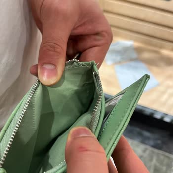 Stradivarius Üründe Alarm Unutulması