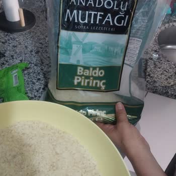 Şok Markette Satılan Anadolu Mutfağı Kurtlu Pirinç.