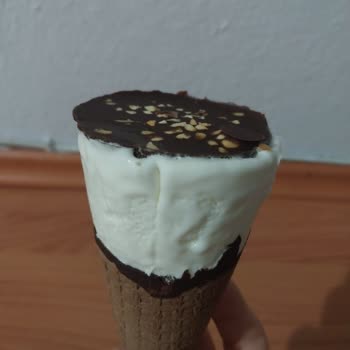 Algida Cornetto Kusurlu Dondurma!