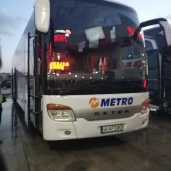 Metro Turizm Araç Arızası Sonucu Bayram Günü Otobanda Mahsur Kaldık