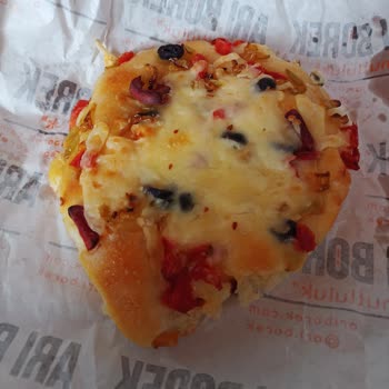 Arı Börek Trendyol Yemekten Sipariş Verdiğim Ürün Çiğ Gelip Red Edilmesi