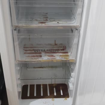 Uğur Soğutma Uğur 7238 Dikey Derin Dondurucu