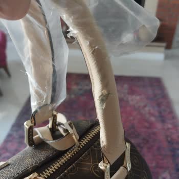 Luxuryboutiquee Shopier'den Defolu Ürün