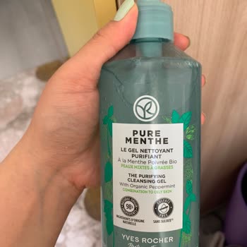 Yves Rocher Yüz Yıkama Jeli Kızarıklık Yanma Yaptı