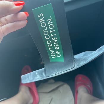 Ender Parktan Aldığım Benetton Terlik