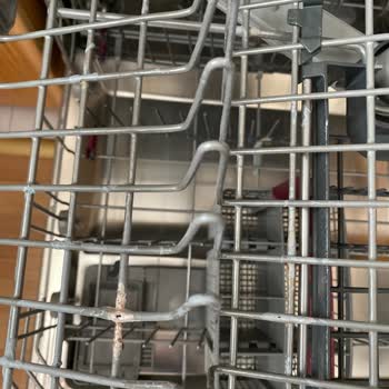 Arçelik Bulaşık Makinesi Sepeti Paslandı