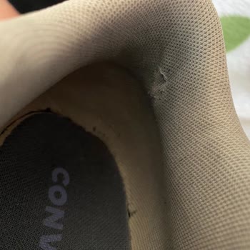 Converse Daha Dikkatli İnceleme Yapmalı!