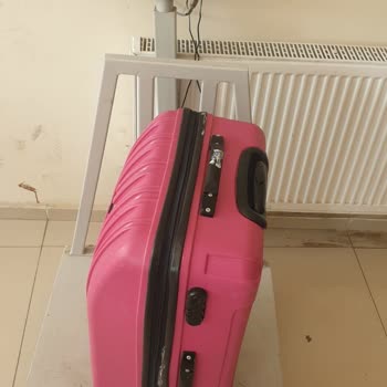 Yurtiçi Kargo Valizim Aktarmada Kayboldu