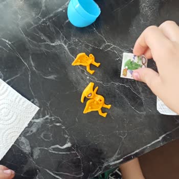 A101 101 Dino Mino Oyuncağı Bozuk