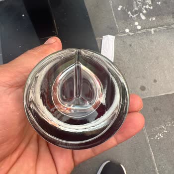 Calvin Klein  2U Sold at Watsons Not Original, It Doesn't Even Smell