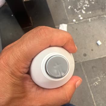 Calvin Klein  2U Sold at Watsons Not Original, It Doesn't Even Smell