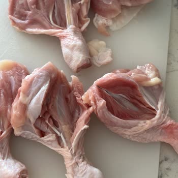 Migros Beypiliç Bozuk Tavuk Satması