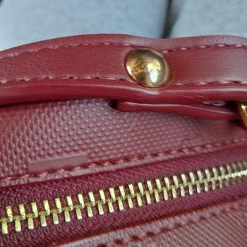 Pierre Cardin Giyim Çantada Çatlak Ve Kararma