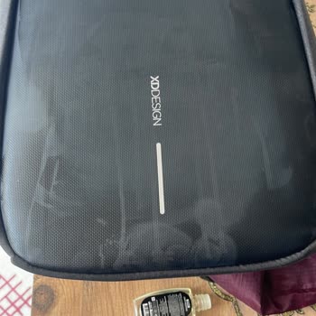 Xd Design Çanta Gereksizliği