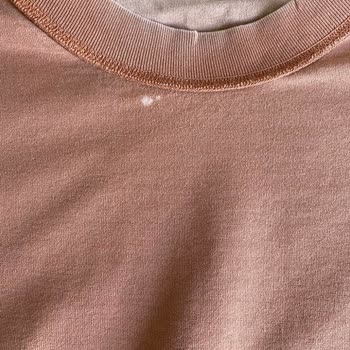 Beymen Çamaşır Suyu (solüsyon) Lekeli T-shirt Satışına Başlamış