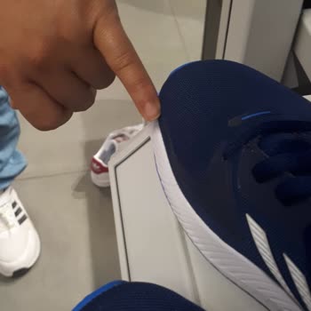 Adidas Markasının Hatalı Ve Defolu Ürününün Arkasında Durmayışı