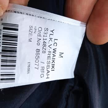 LCW Den Aldığım Yelek