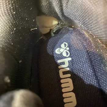 Hummel Spor Ayakkabım Çöp Oldu