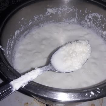Dost Süt Aldım Zehirlendik