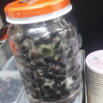 BİM De Küflü Zeytin Ve Genel Olarak Eski Ürünler Satılıyor.
