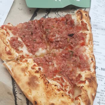 Pidem Restaurant Pide Kıyması Pişmemişti