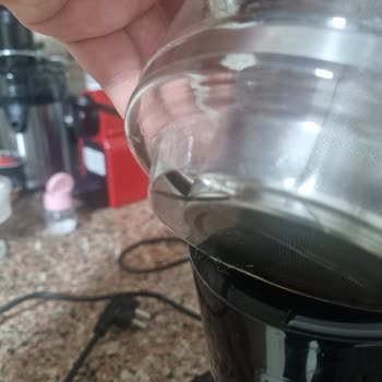 Karaca Züccaciye Çaycı Demlik Cam Patlamış