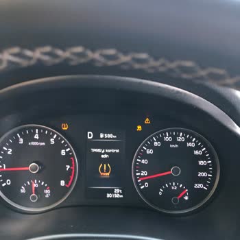 Kia Stonic'te Motor Işığının Yanması Sorunu