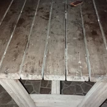 Köfteci Yusuf Karanlık Ve Pis Dinlenme Alanı!