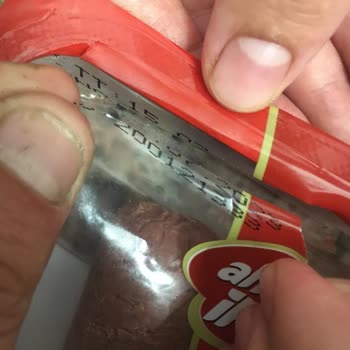 Ahmet İpek Sucukları Gıda Zehirlenmesi