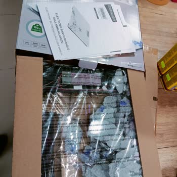 Bat Kazananlar Dünyası Ürün Tamamıyla Parçalanmış