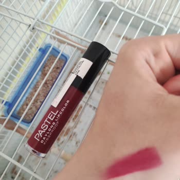 Gratis Ürünün Rengine Bakıp Aldığım Ruj Apayrı Bir Renk Çıktı