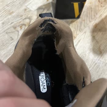 Skechers Malına ve Hatasına Sahip Çıkmıyor