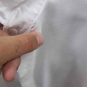 Beymen Gömlek Yaka Kısmının Dikişinin Açılması