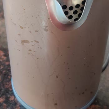 Arzum Çaycımızın Soyulmaya Başlaması