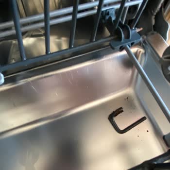 Arçelik Bulaşık Makinesinin Sepeti Çürüdü!