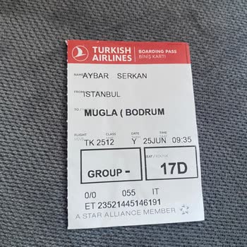 E-dreams Araç Kiralama Aracı Ve Parayı Vermiyor.