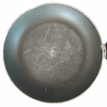 Zwilling Kalitesiz Teflon Tava