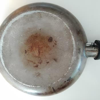 Zwilling Kalitesiz Teflon Tava