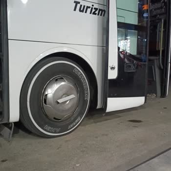 Niğde Vip Turizm Araba Arızası Ve Sonrası